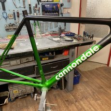 Cannondale Super six v novém kabátě barvy CANDY GREEN APPLE !