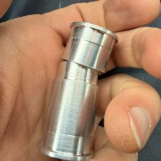 Výměna pouzdra hlavního čepu kyvky na Treku Fuel.